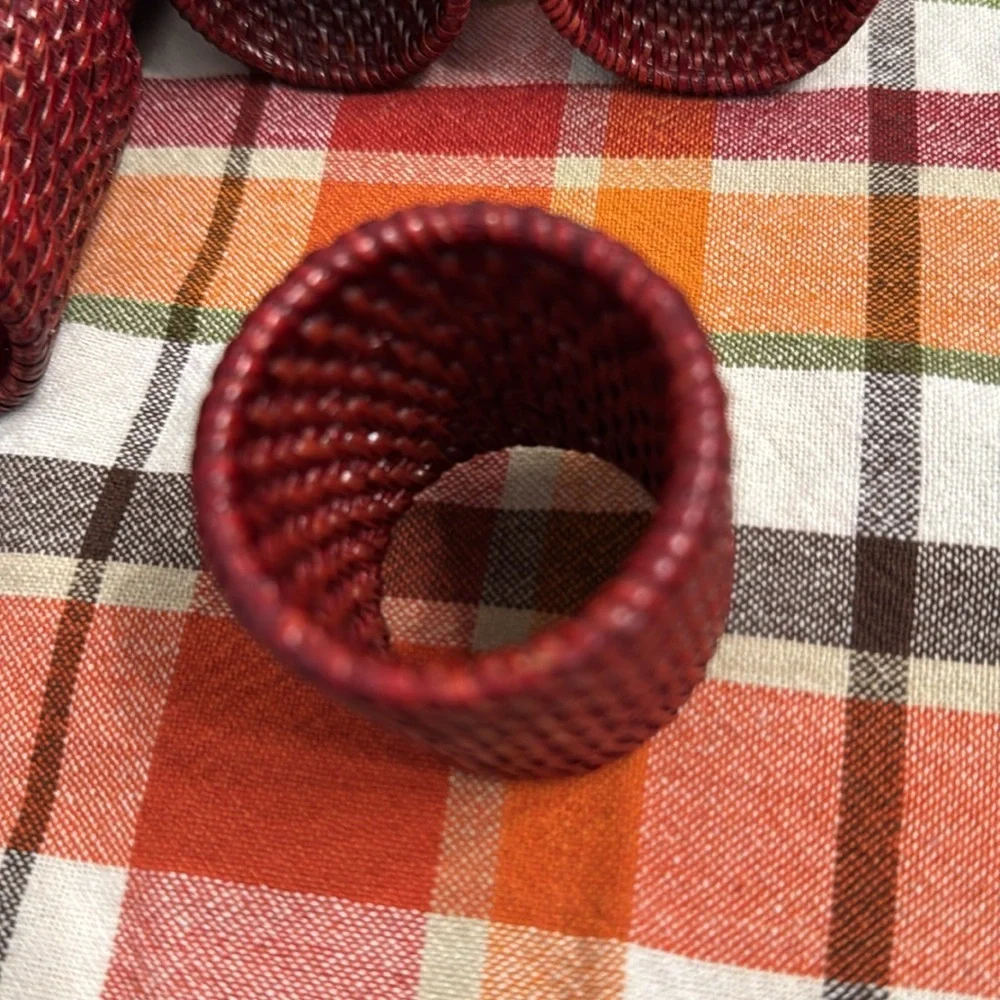 Woven Napkin Rings - Set‎ of 6 - Red